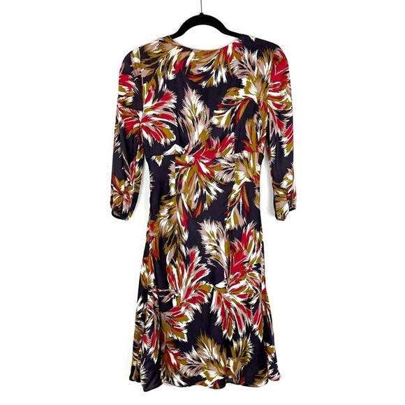 Boden Womens Jersey Dress Twist V Neck Knee Length Feather Floral Bohemian - Picture 3 of 9